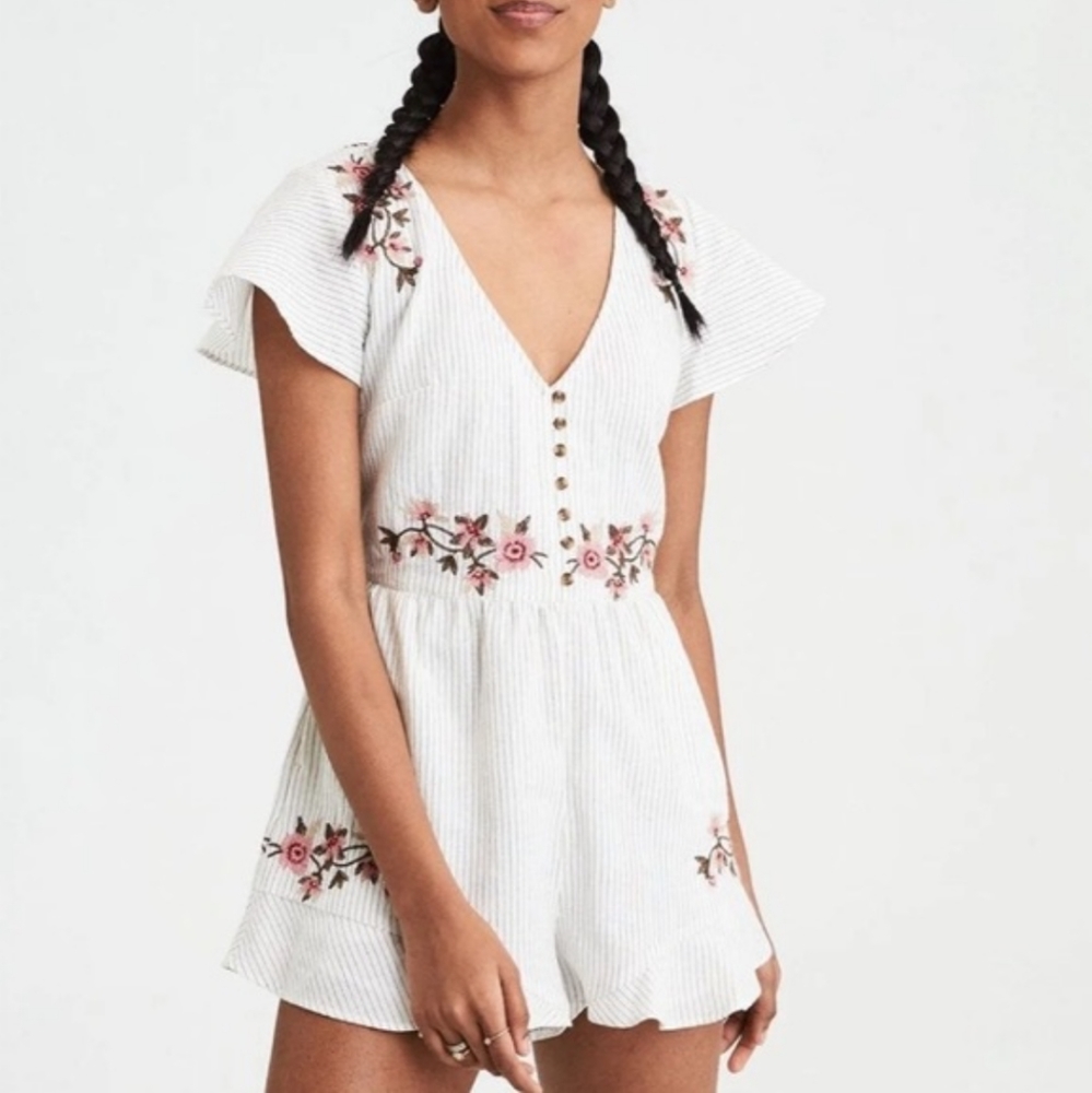 American Eagle Outfitters Floral Embroidered Romper
